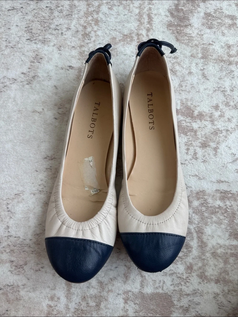Talbot’s Slip-On Round Toe Drawstring flats Shoes